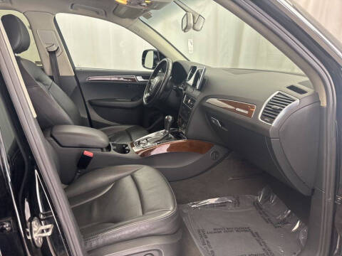 2012 Audi Q5 2.0T quattro Premium Plus