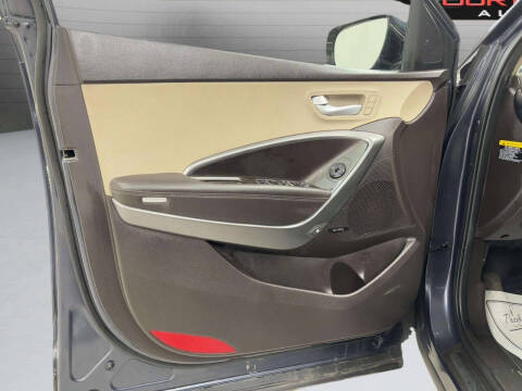 2017 Hyundai Santa Fe Sport 2.0T Ultimate