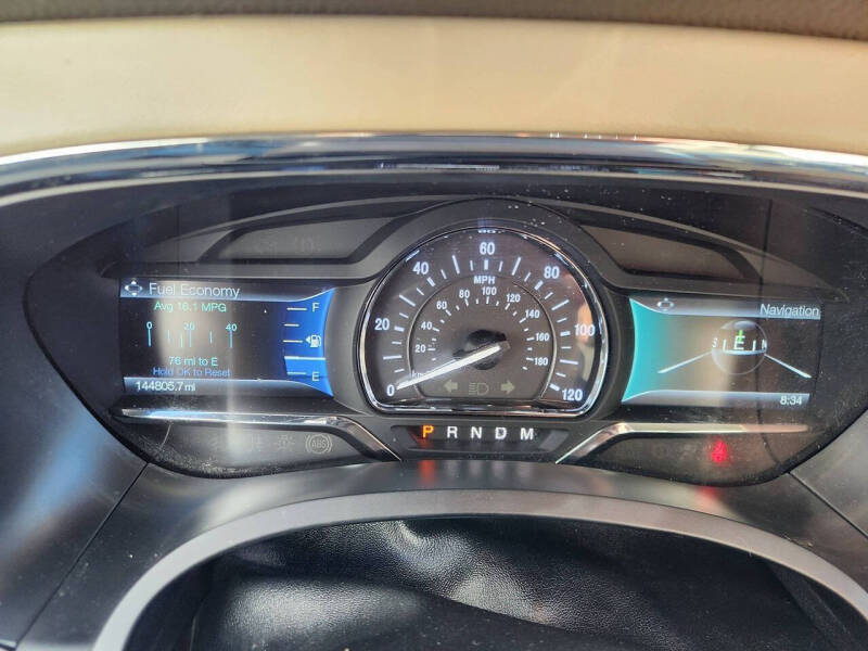 2016 Lincoln Navigator Select