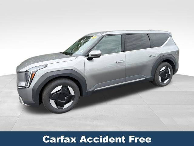 2024 Kia EV9 Light Long Range