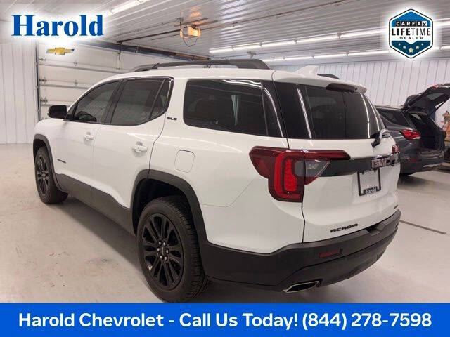 2023 GMC Acadia