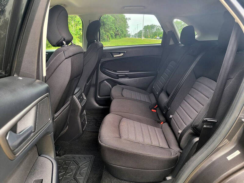 2015 Ford Edge SE