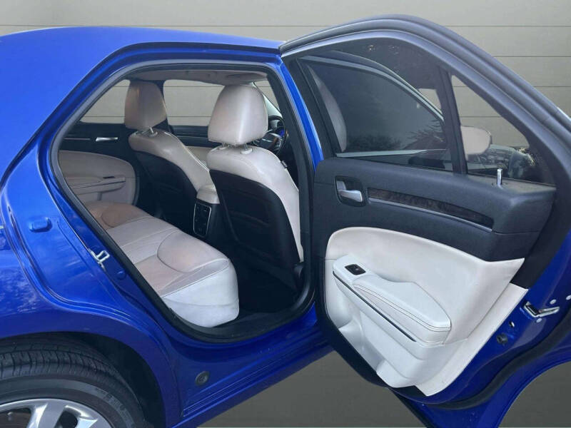 2018 Chrysler 300 Limited