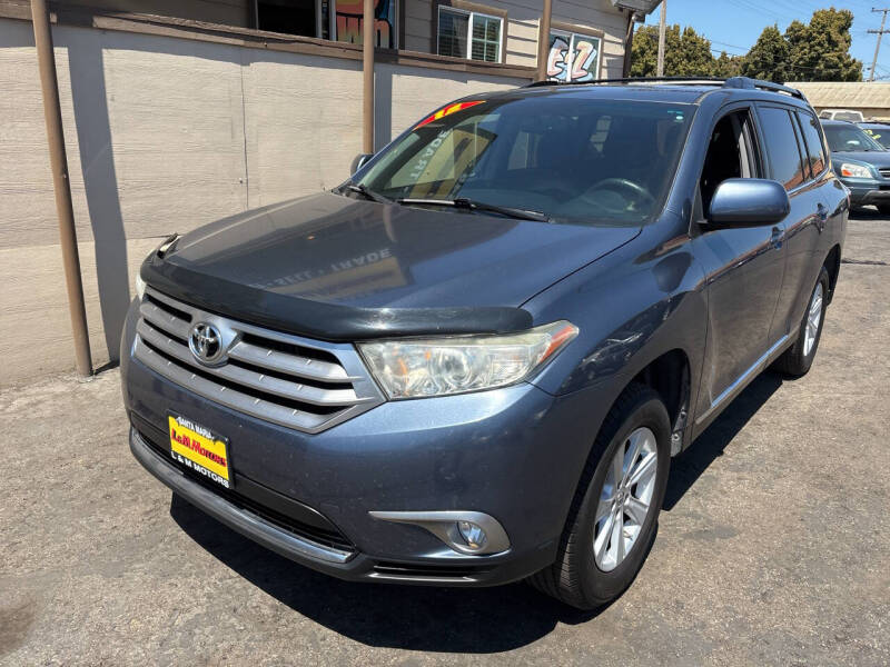 2012 Toyota Highlander SE