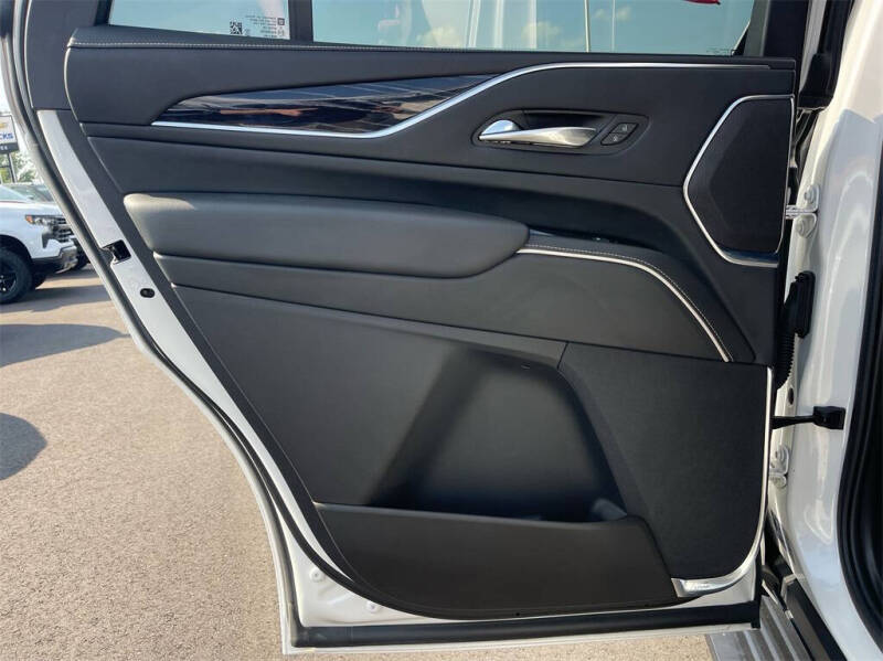 2022 Cadillac Escalade Sport