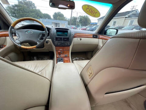 2005 Lexus LS 430