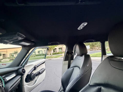 2015 MINI Hardtop 4 Door Cooper S