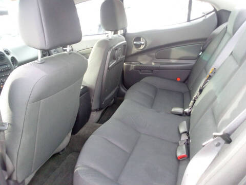 2004 Pontiac Grand Prix GT2