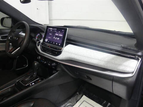 2023 Jeep Compass Latitude Lux