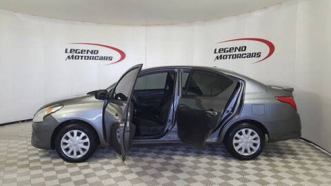 2019 Nissan Versa SV