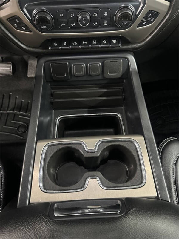 2018 GMC Sierra 2500HD Denali