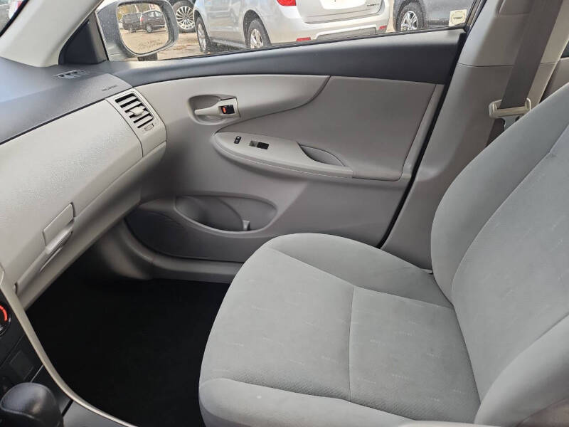 2013 Toyota Corolla L