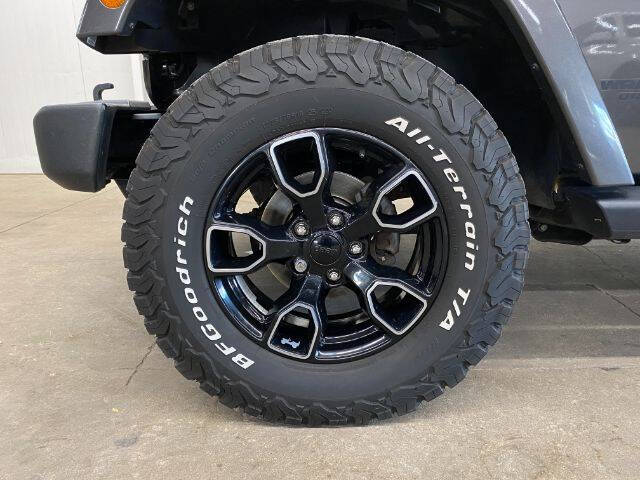 2017 Jeep Wrangler Unlimited Smoky Mountain