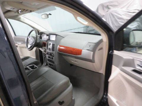 2008 Chrysler Town and Country Touring