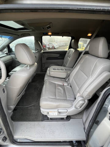 2011 Honda Odyssey Touring Elite