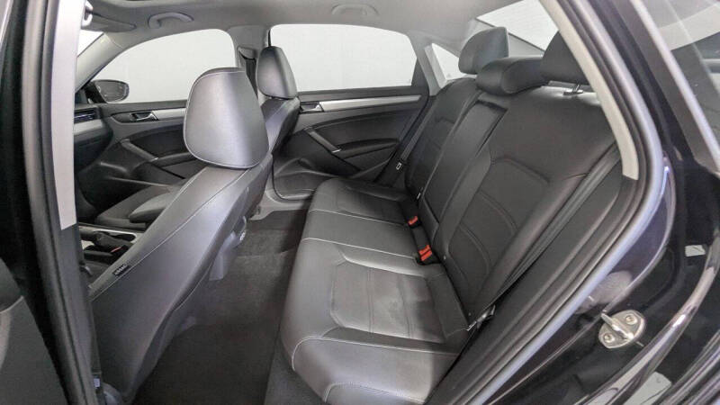 2022 Volkswagen Passat SE