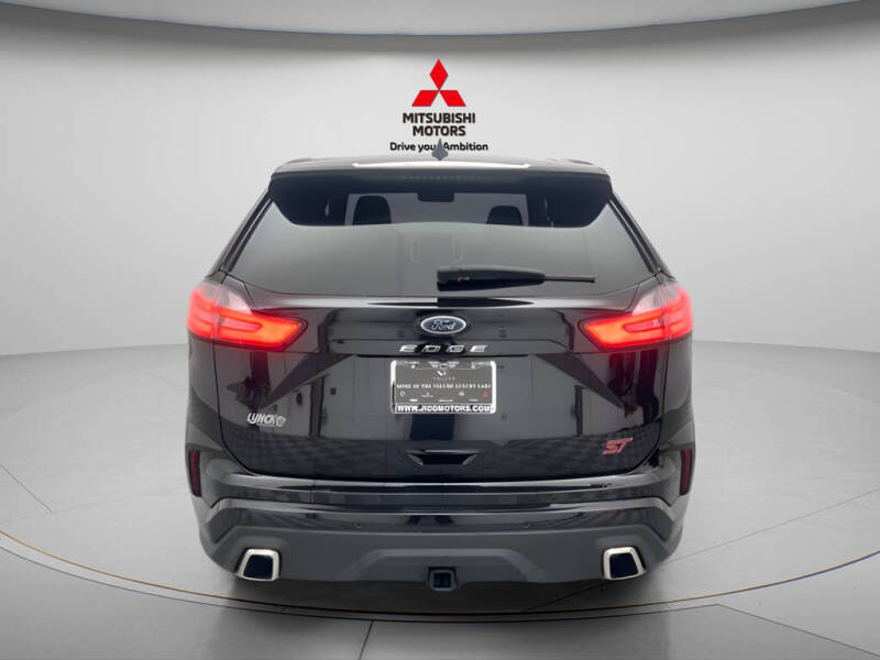 2022 Ford Edge ST