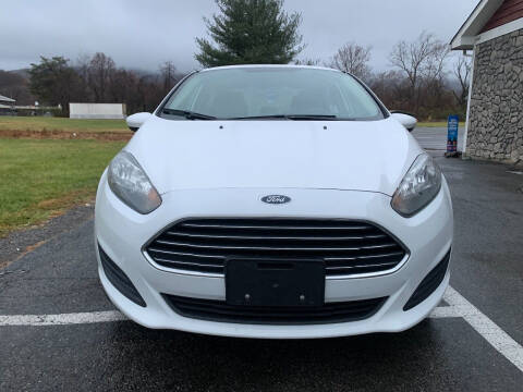 2015 Ford Fiesta for sale at Cambridge Automotive LLC/DBA 81 AUTO in Salem VA