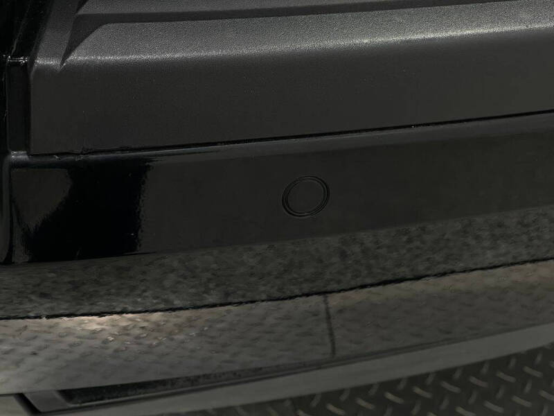 2016 Cadillac Escalade Luxury Collection