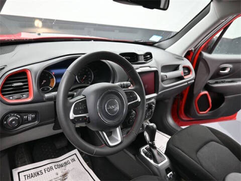 2023 Jeep Renegade Trailhawk