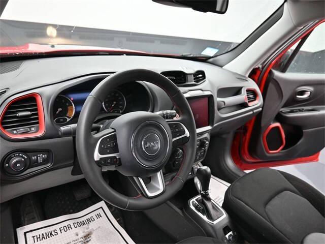 2023 Jeep Renegade Trailhawk