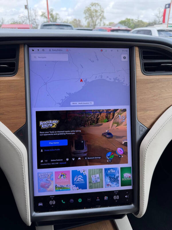 2019 Tesla Model X Standard Range