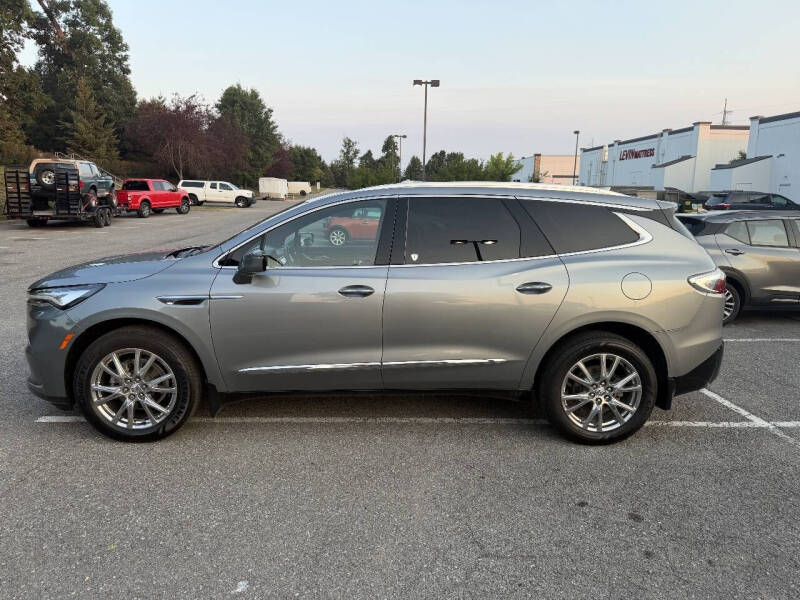 2023 Buick Enclave Premium