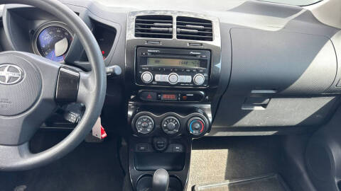 2008 Scion xD