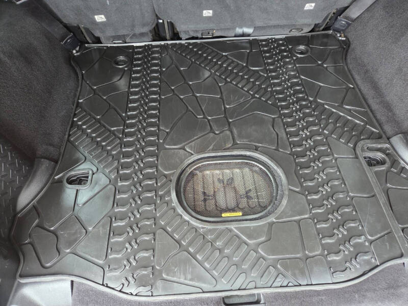 2016 Jeep Wrangler Unlimited Black Bear