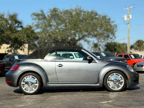 2013 Volkswagen Beetle Convertible 2.5L PZEV