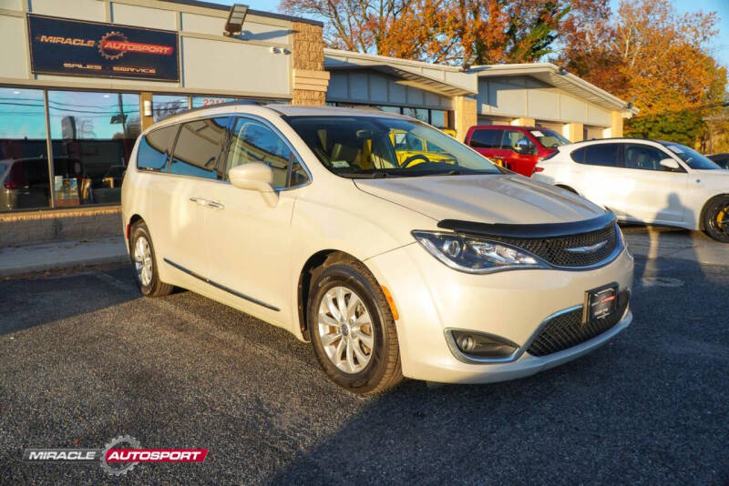 2017 Chrysler Pacifica