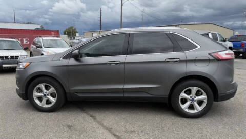 2020 Ford Edge SE