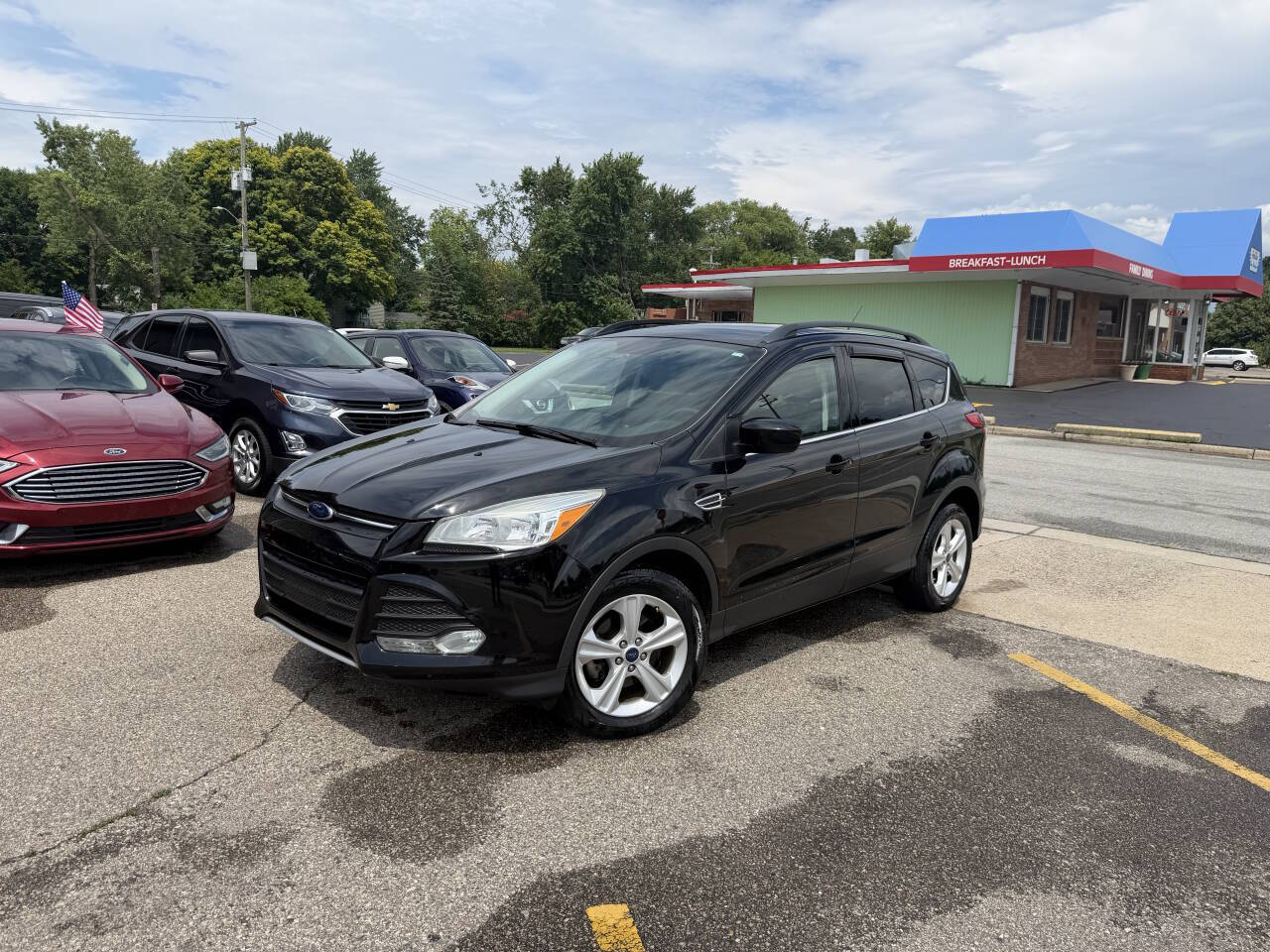 View vehicle photo 2
