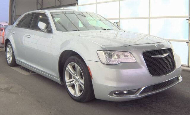 2020 Chrysler 300 Touring