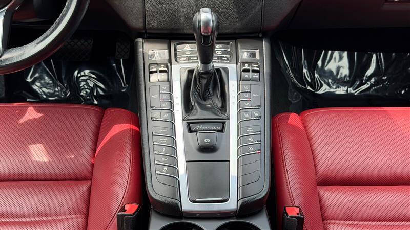 2018 Porsche Macan