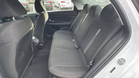 2021 Hyundai Elantra