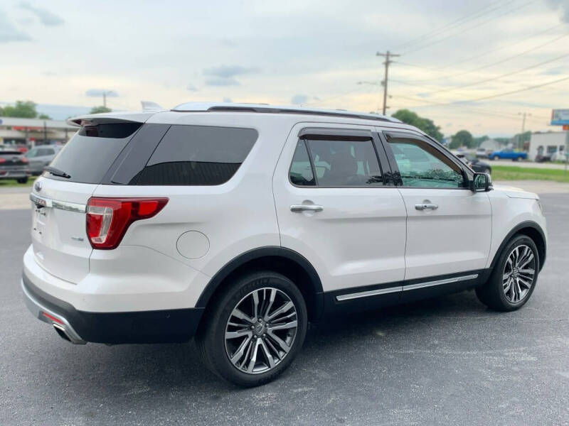 2017 Ford Explorer Platinum