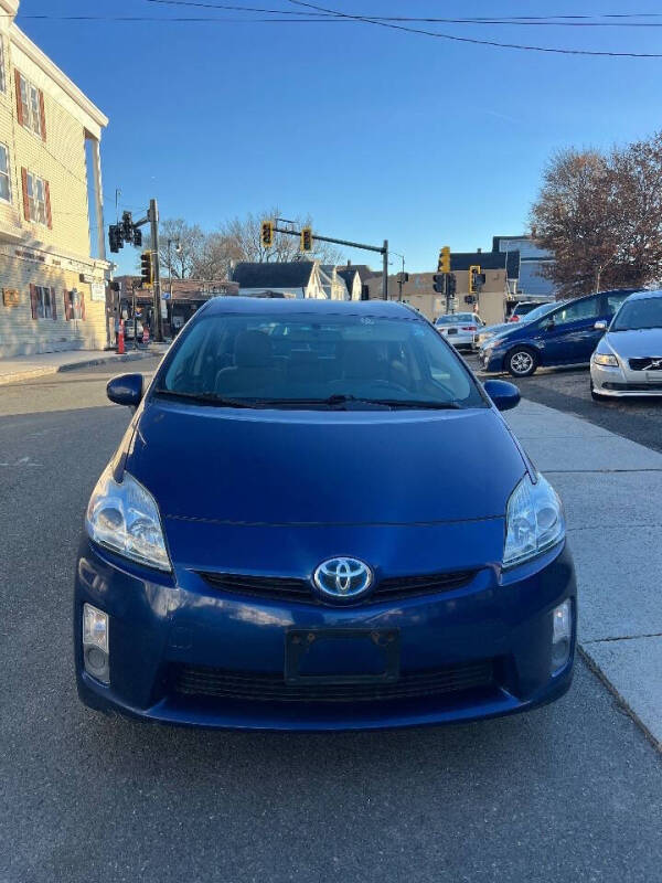 2010 Toyota Prius III