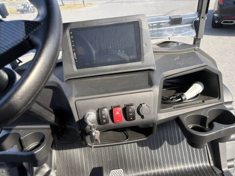 2025 IR GC 80 GOLF CART