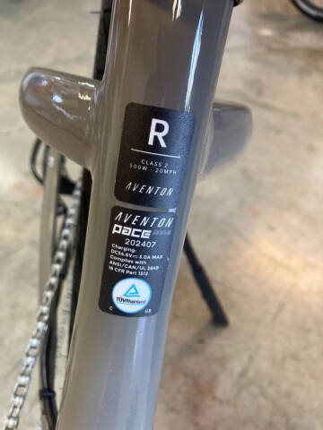 2024 Aventon PE4F4077