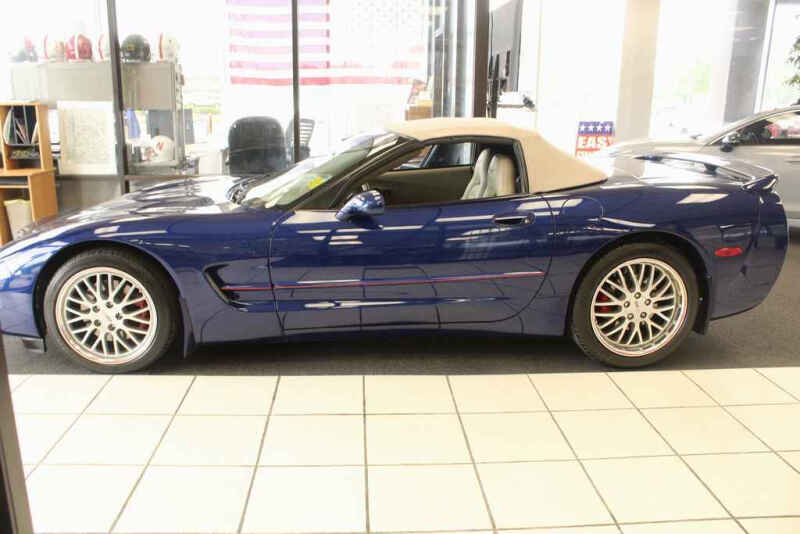 2004 Chevrolet Corvette