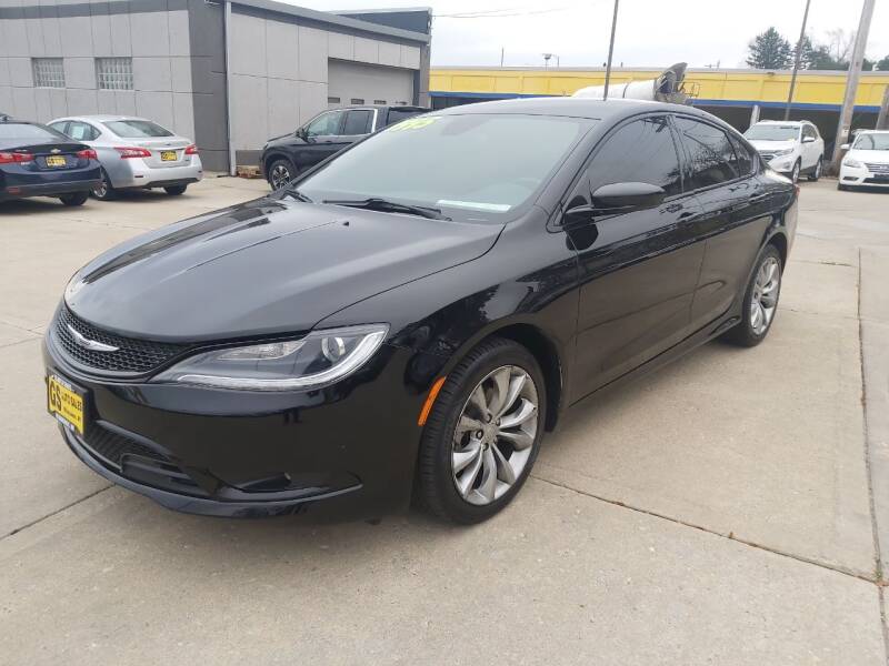 2016 Chrysler 200 for sale at GS AUTO SALES INC in Milwaukee WI