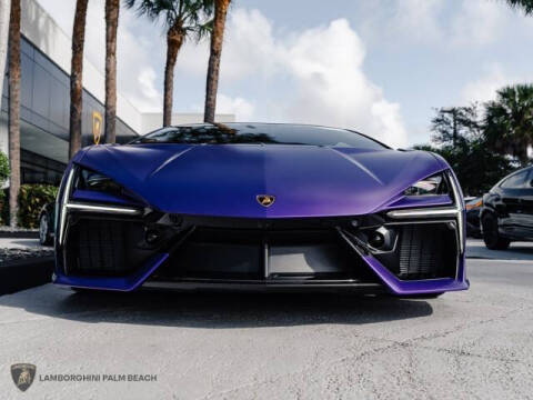 2024 Lamborghini Revuelto