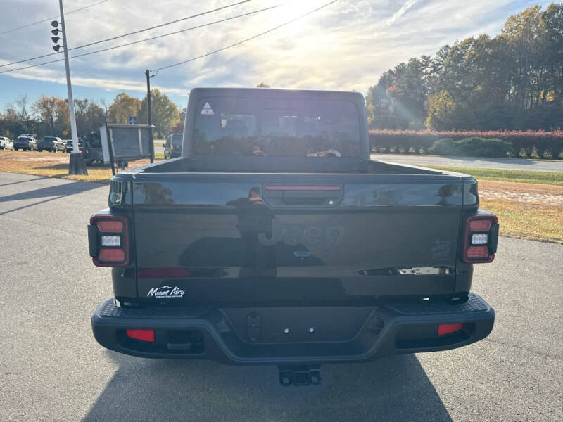 2026 Jeep Gladiator Willys