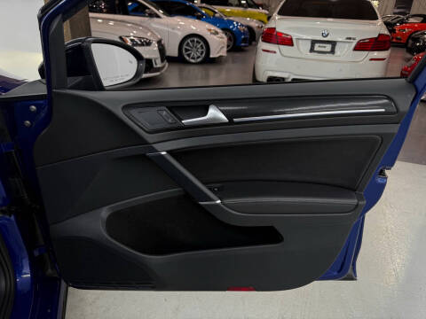 2018 Volkswagen Golf R 4Motion