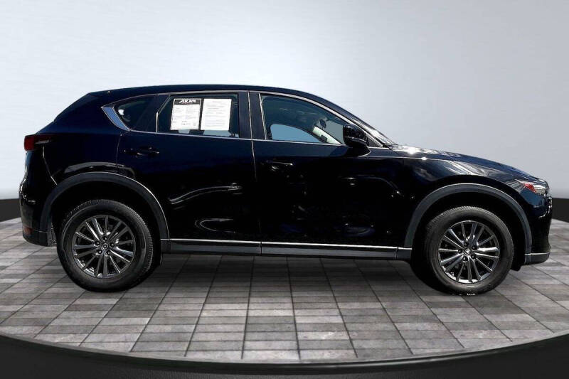 2017 Mazda CX-5 Sport