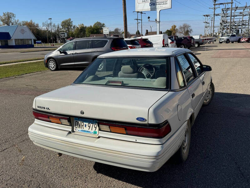 1992 Ford Tempo GL