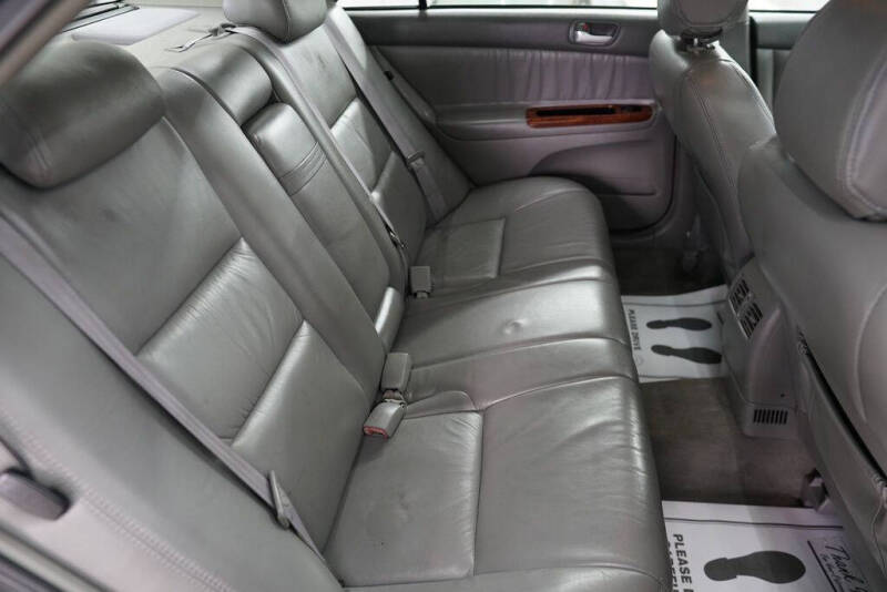 2004 Toyota Camry