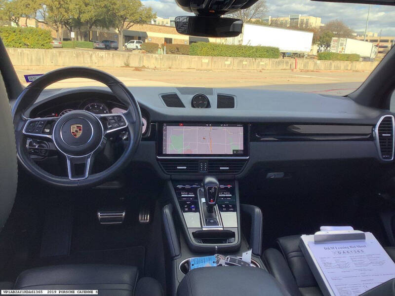2019 Porsche Cayenne S