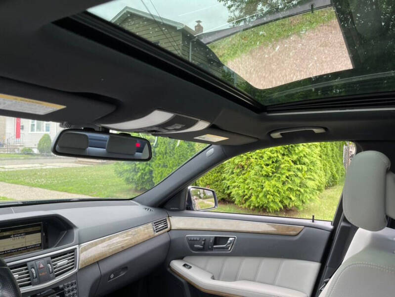 2011 Mercedes-Benz E-Class